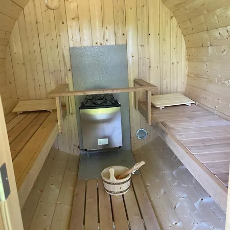 Hühnerstall Lüttenhof * Hasselberg (Schleswig-Holstein)