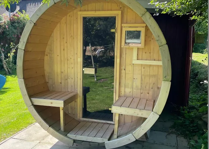 Huehnerstall Luettenhof * Hasselberg (Schleswig-Holstein)